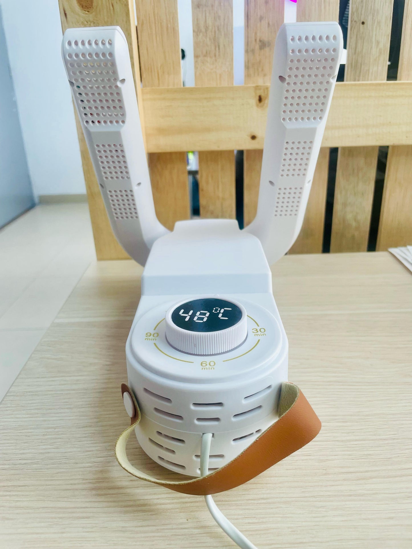 🔥 SHOE DRIER PRO™ – Tu Solución Portátil para Zapatos Secos, Rápido y Sin Olores.