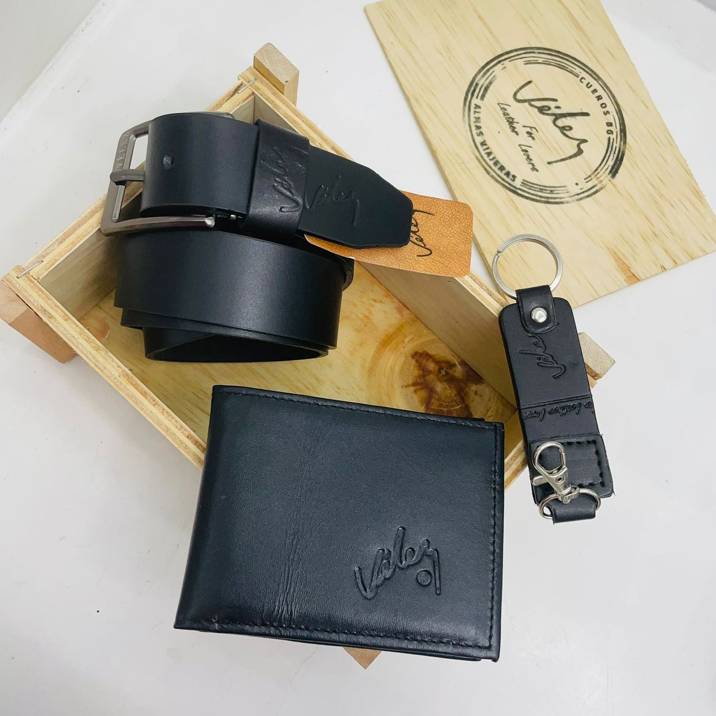 👔🔥 Vélez Gentleman Kit™ – Estilo y Distinción en Cada Detalle El regalo perfecto para hombres con carácter.